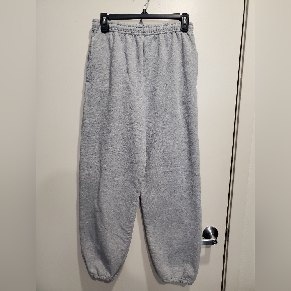 Gildan Gray Sweatpants Small